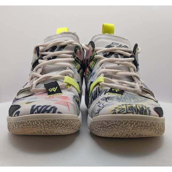 Jordan Why Not Zer0 4 Graffiti Print Youth Basketball Shoes DD9659 007 Size 6.5Y - Picture 2 of 10